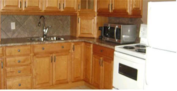 Talbot Trail Inn & Suites Leamington Esterno foto